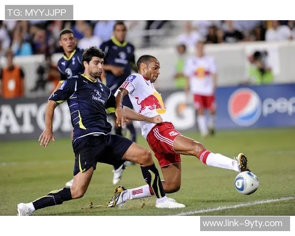 森保一展望对阵巴西比赛希望通过交锋检验球队多样性与战术调整